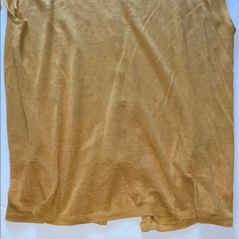 Tahari Mustard Yellow Women's Tunic Top - Picture 3 of 9